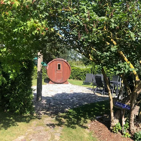 2 Im Gutshaus Muehlhof *